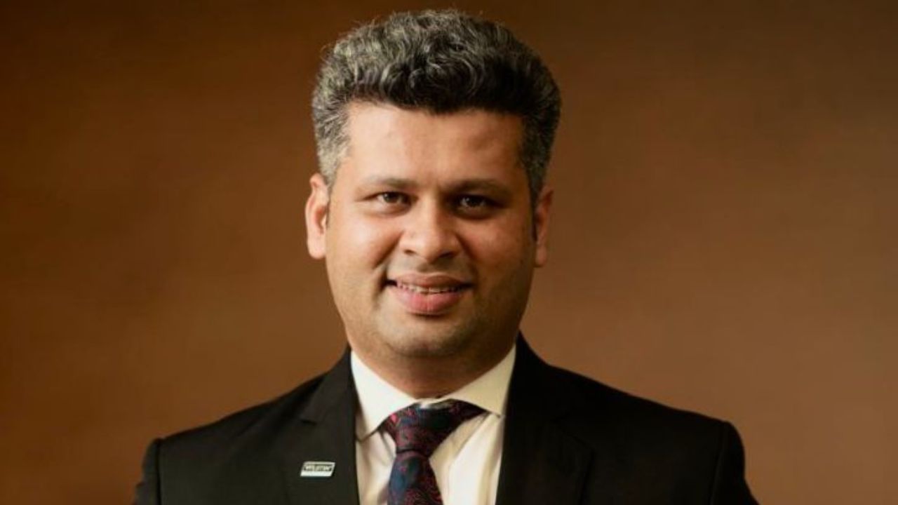 Courtyard by Marriott Mumbai appoints Girish Divekar